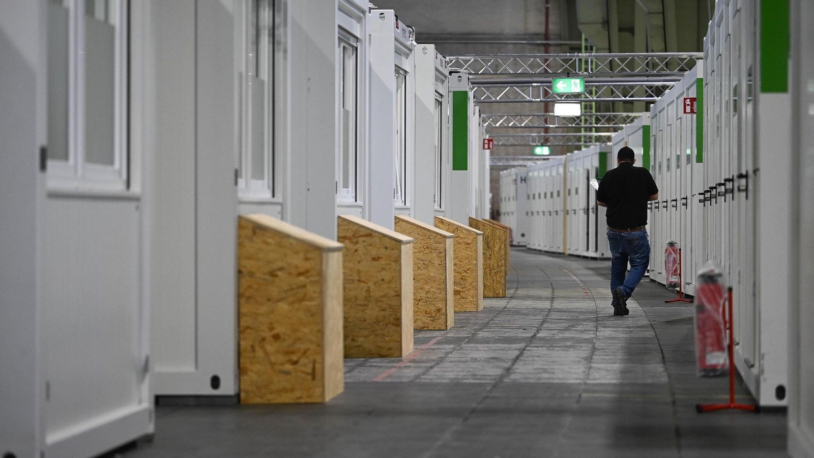 Hotelunterk-nfte-f-r-Gefl-chtete-Unterbringung-kostet-Berlin-Milliarden