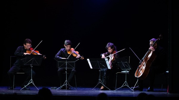 Jewish Chamber Orchestra Hamburg liefert eine Reihe genialer Uraufführungen
