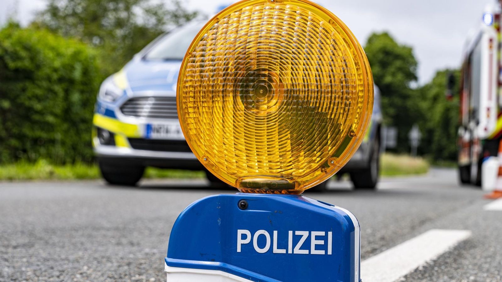 Unfall-mit-Lkw-Frau-stirbt-vor-Supermarkt-in-Gelsenkirchen