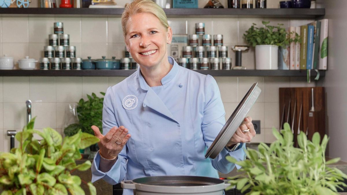 Ular Yuliyani urishmoqda