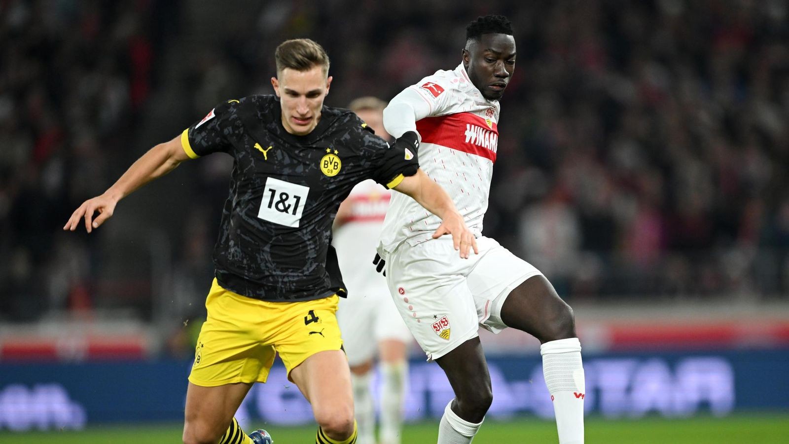 Schalker-Aufstiegsrivale-vor-Kracher-Transfer-auch-VfL-Nachbar-r-stet-auf