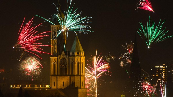 Von Dinner-Buffet bis Deluxe-Party: Silvester-Tipps für Braunschweig