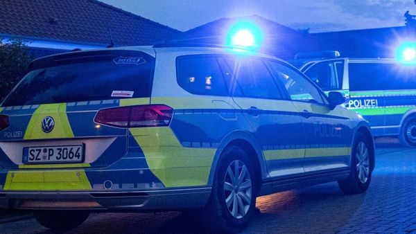 Salzgitter: Leiche auf Schulgrundstück entdeckt – Polizei ermittelt