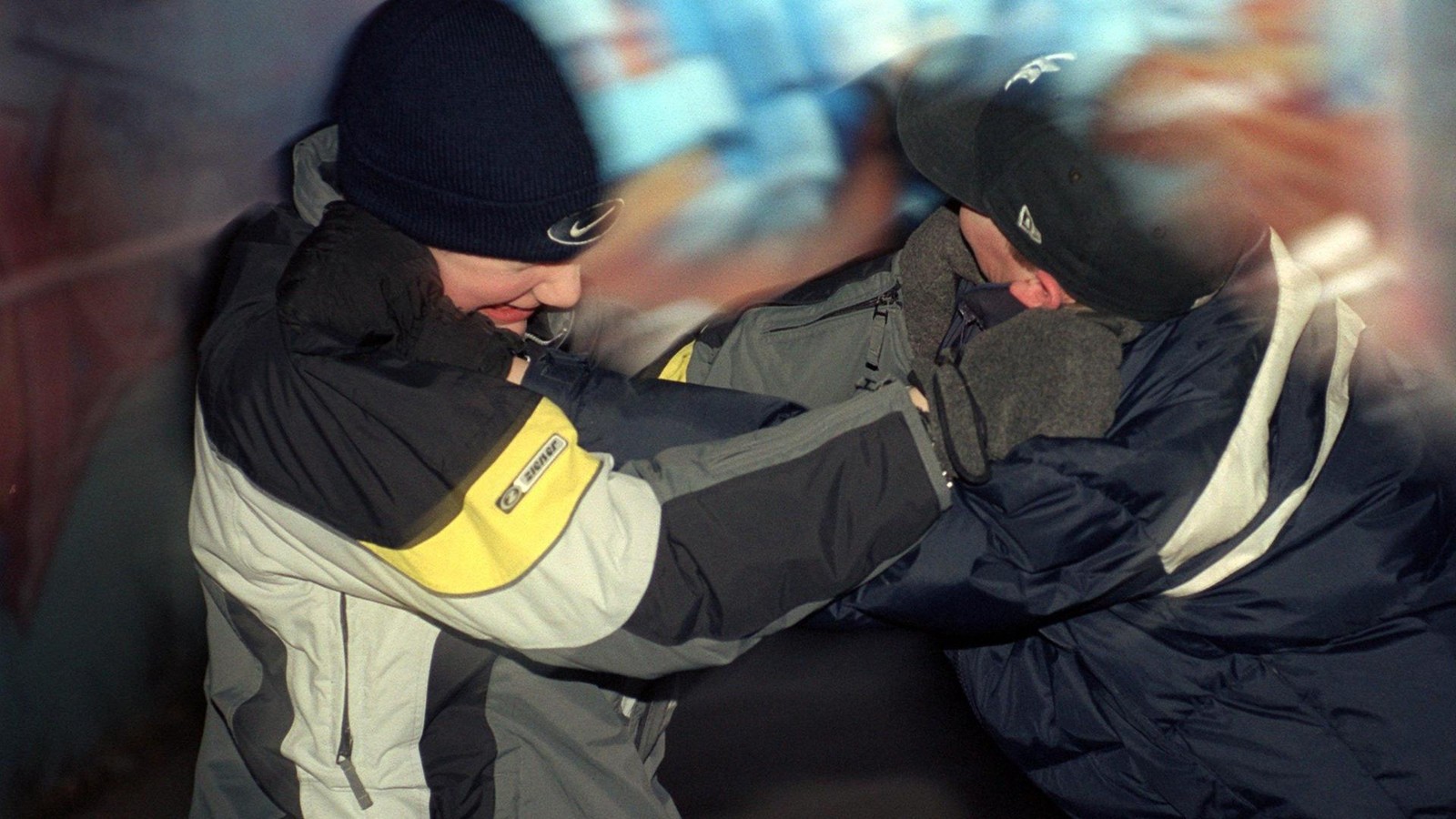 Greiz-Brutaler-berfall-auf-Puschkinplatz