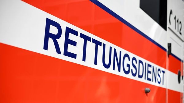 Verkehrsunfall auf B90: Zwei VW kollidieren bei Traßdorf