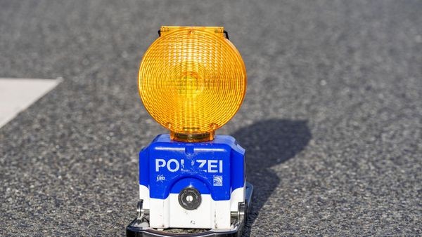 Unfall beim Kyffhäuserdenkmal: Motorradfahrer stürzt