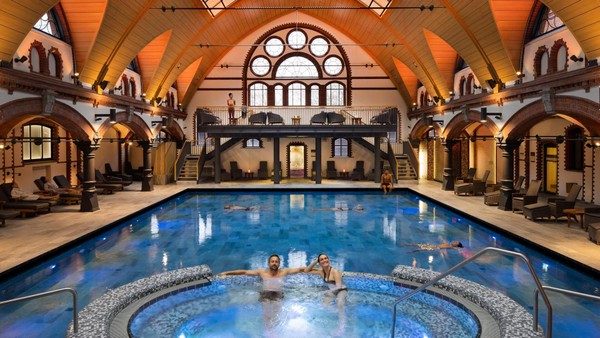 Wellness-Oasen: Was diese Thermen in und um Hamburg Gästen bieten