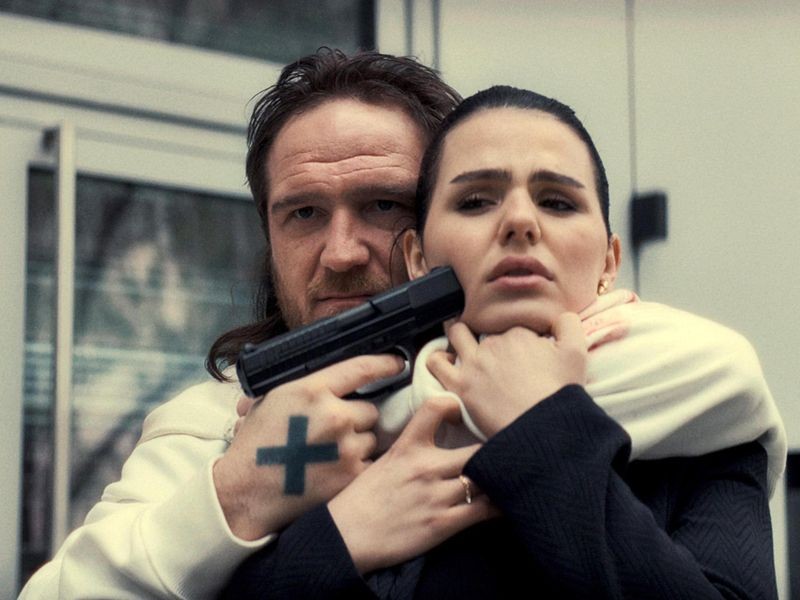 Qizlarning shishgan nipellari fotosuratlari