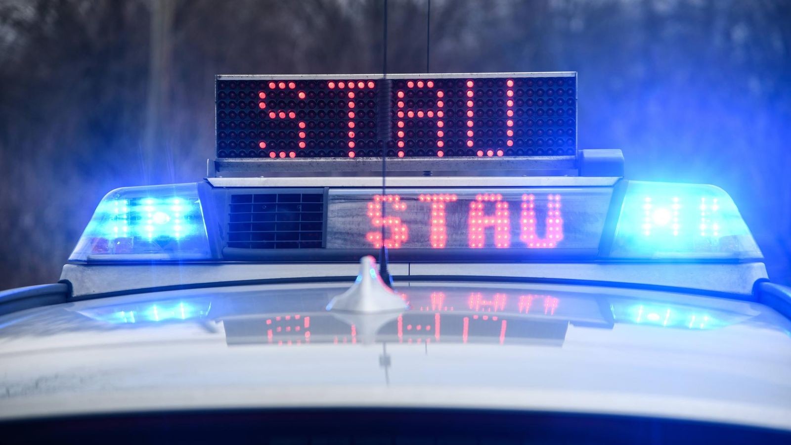 R-ckstau-auf-Autobahnen-bremst-Verkehr-in-Kirchhellen-ein