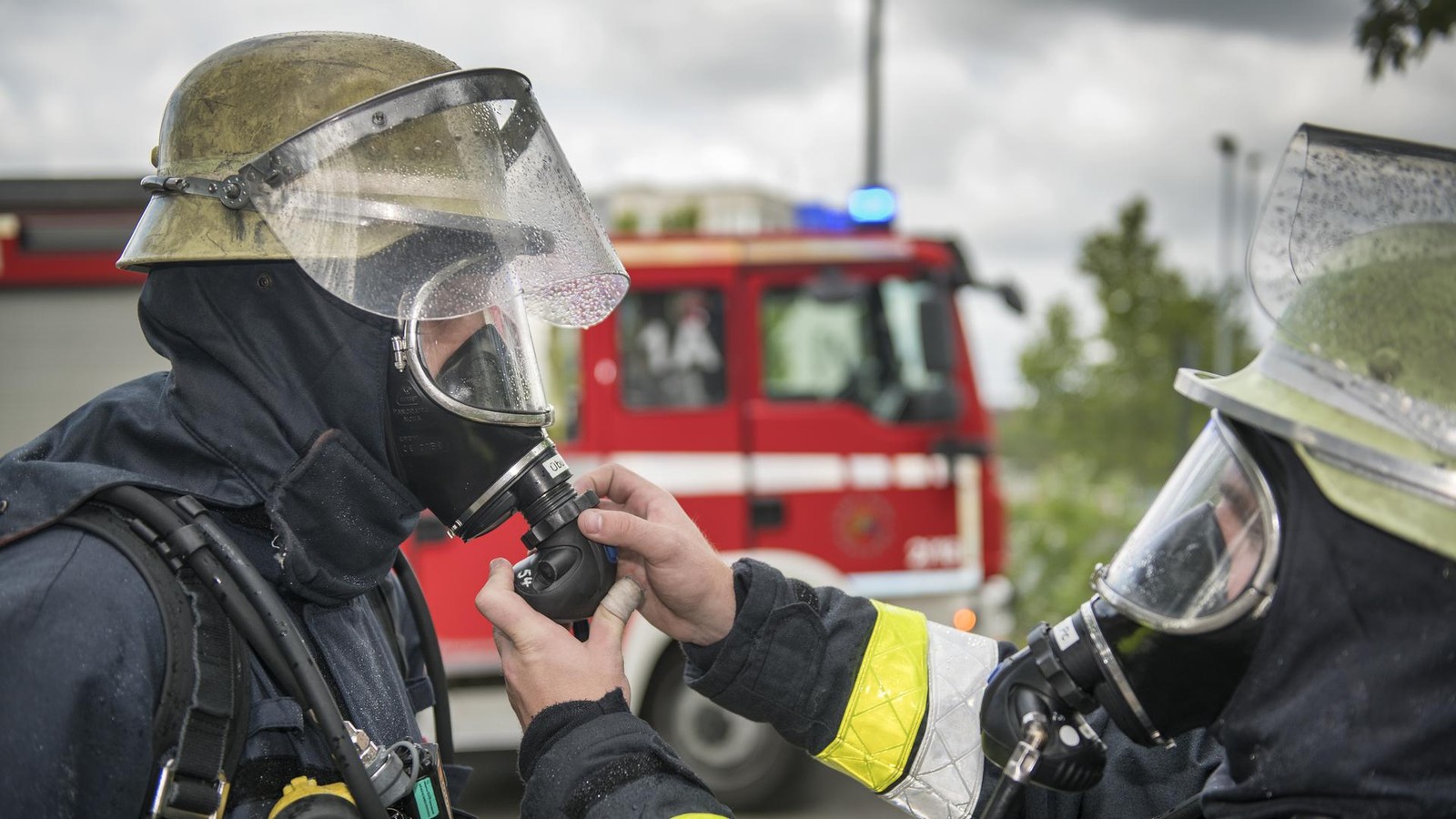 Brand-in-einem-Industriebetrieb-in-Bochum-Zwei-Personen-im-Krankenhaus