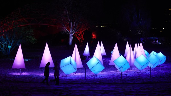 Beim Parkleuchten 2026 trifft man im Essener Grugapark bald auf Einhörner