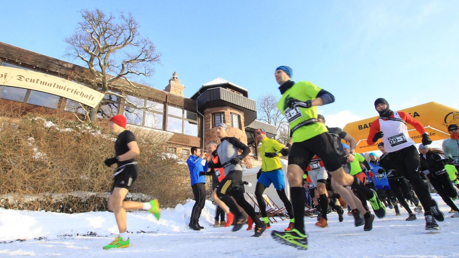 Staffelspa-am-Kyffh-userdenkmal