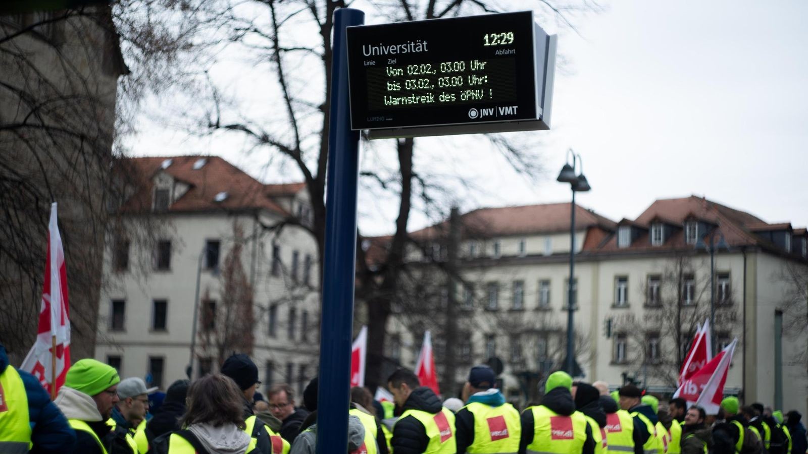 Gewerkschaft-spricht-von-Kampfansage-Bald-Streiks-im-Th-ringer-Nahverkehr-