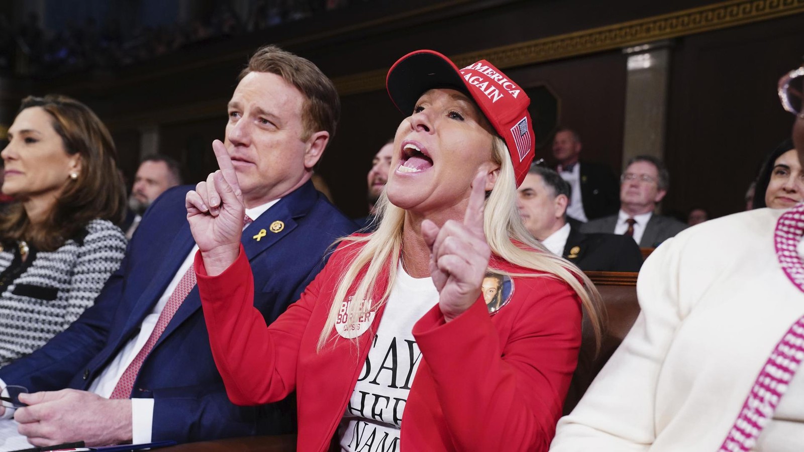 Taylor-Greene-Maga-Hardlinerin-auf-Anti-Trump-Kurs-mit-Kalk-l-