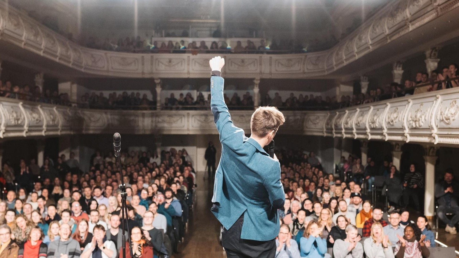 Jena-sucht-eine-Person-die-f-nf-Jahre-kostenfrei-die-Kulturarena-besuchen-kann