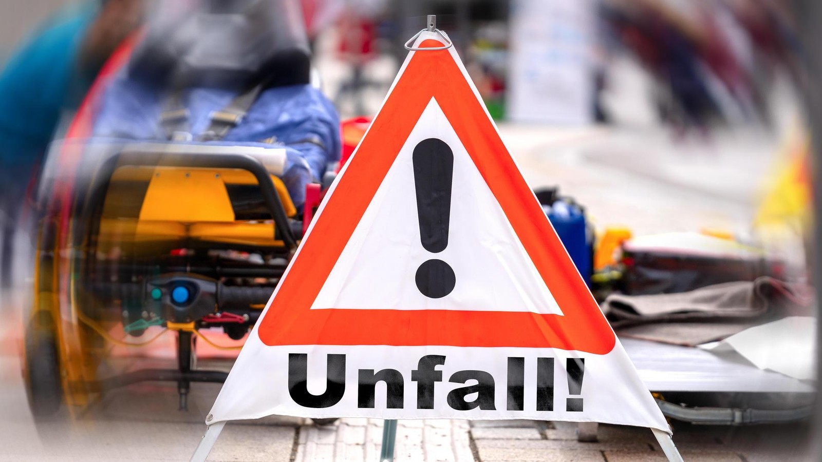 Kreis-Nordhausen-Ein-fataler-Schreckmoment-missgl-cktes-Man-ver-und-unachtsamer-Fahrer