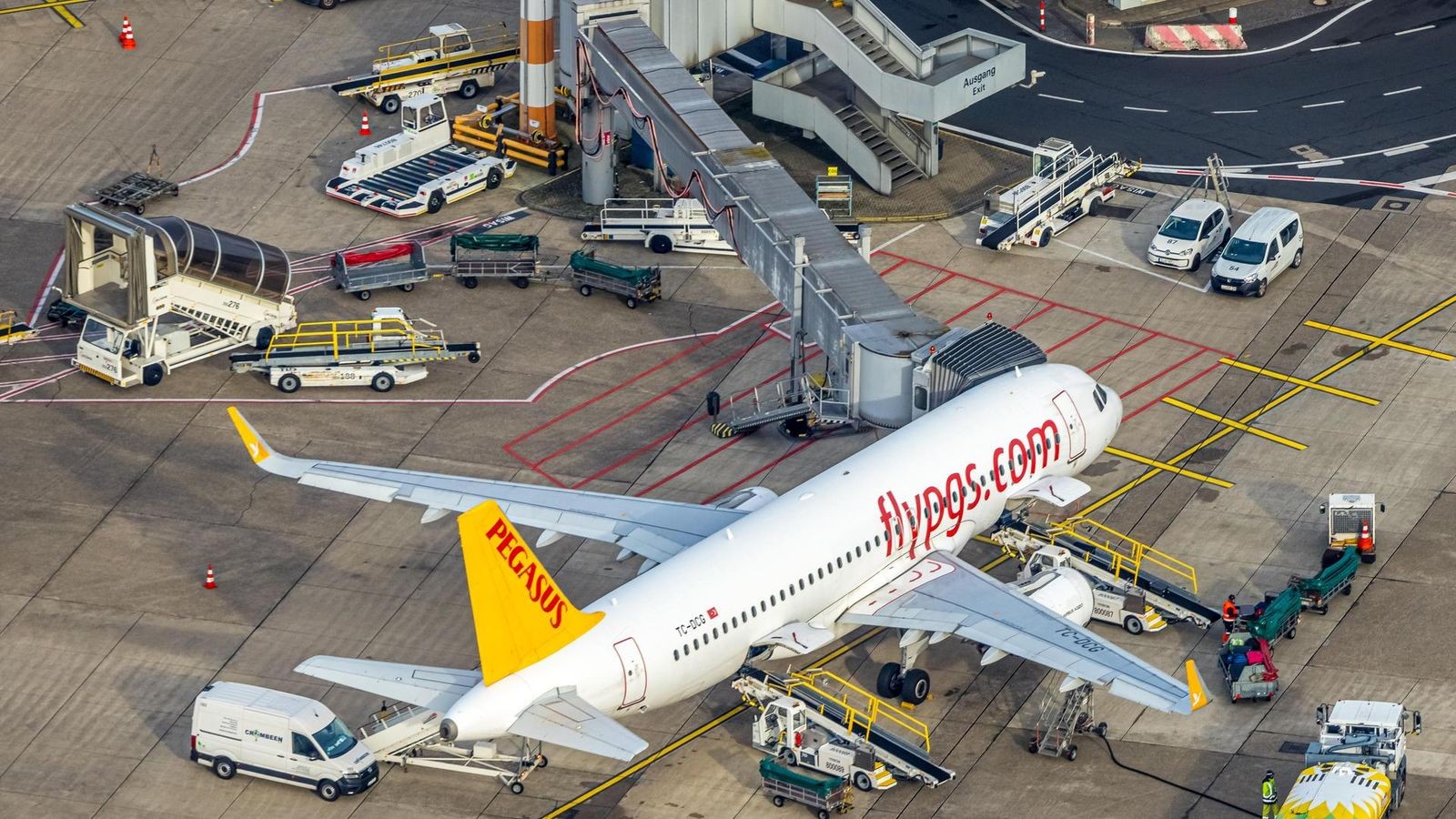 Jetzt-offiziell-Flughafen-D-sseldorf-will-mehr-Fl-ge