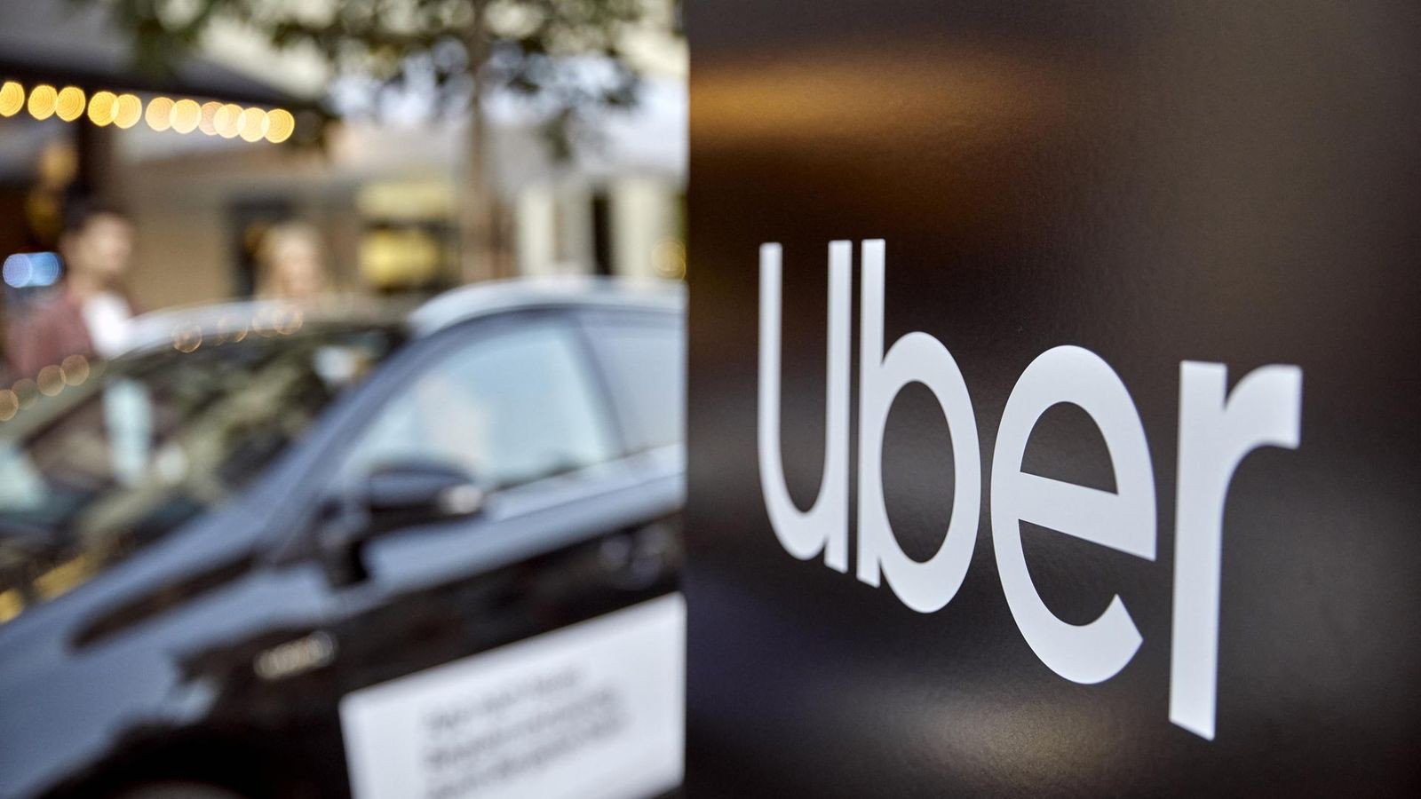 Festpreise-f-r-Taxifahrten-jetzt-in-Duisburg-So-reagiert-Uber