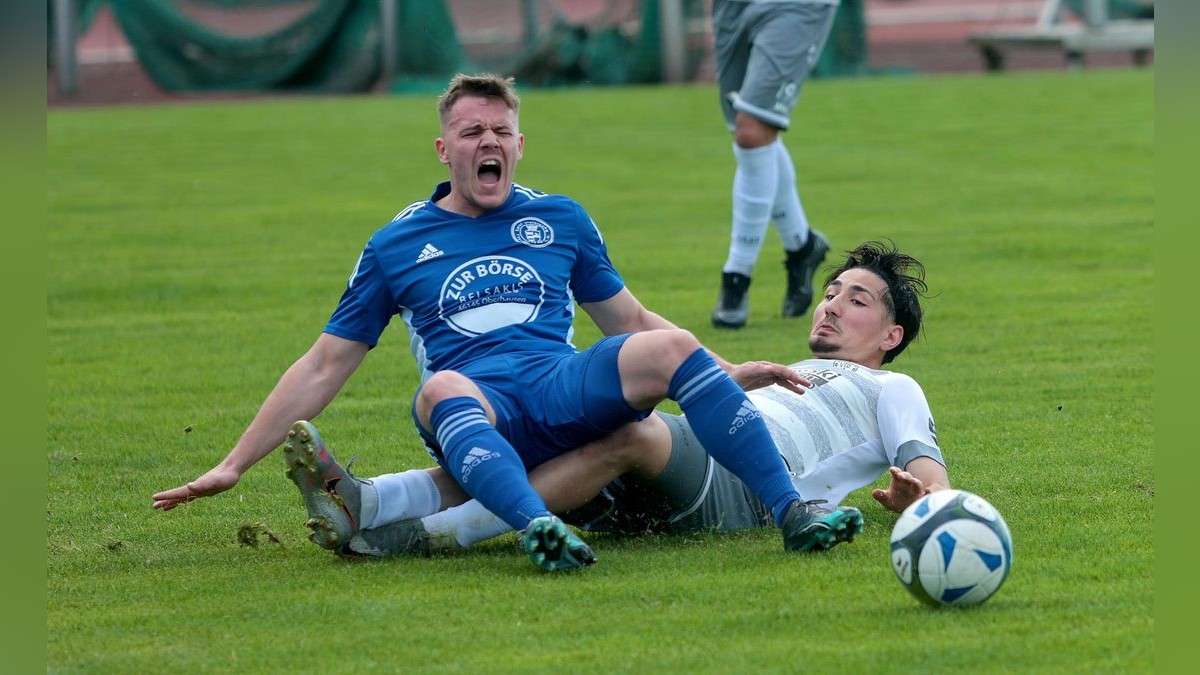 Abräumer und Vollstrecker: Olcay Yilmaz wird den VfB Bottrop in der Defensive, aber auch in der Offensive verstärken. VfB Bottrop gegen Spvgg Sterkrade 06/07