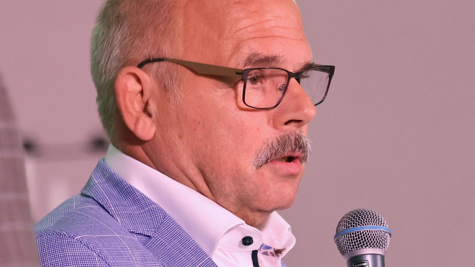 IWA-Knall-in-Zeulenroda-Das-sagt-Vereinsboss-Gei-ler-zum-Austritt-der-B-rgermeisterin