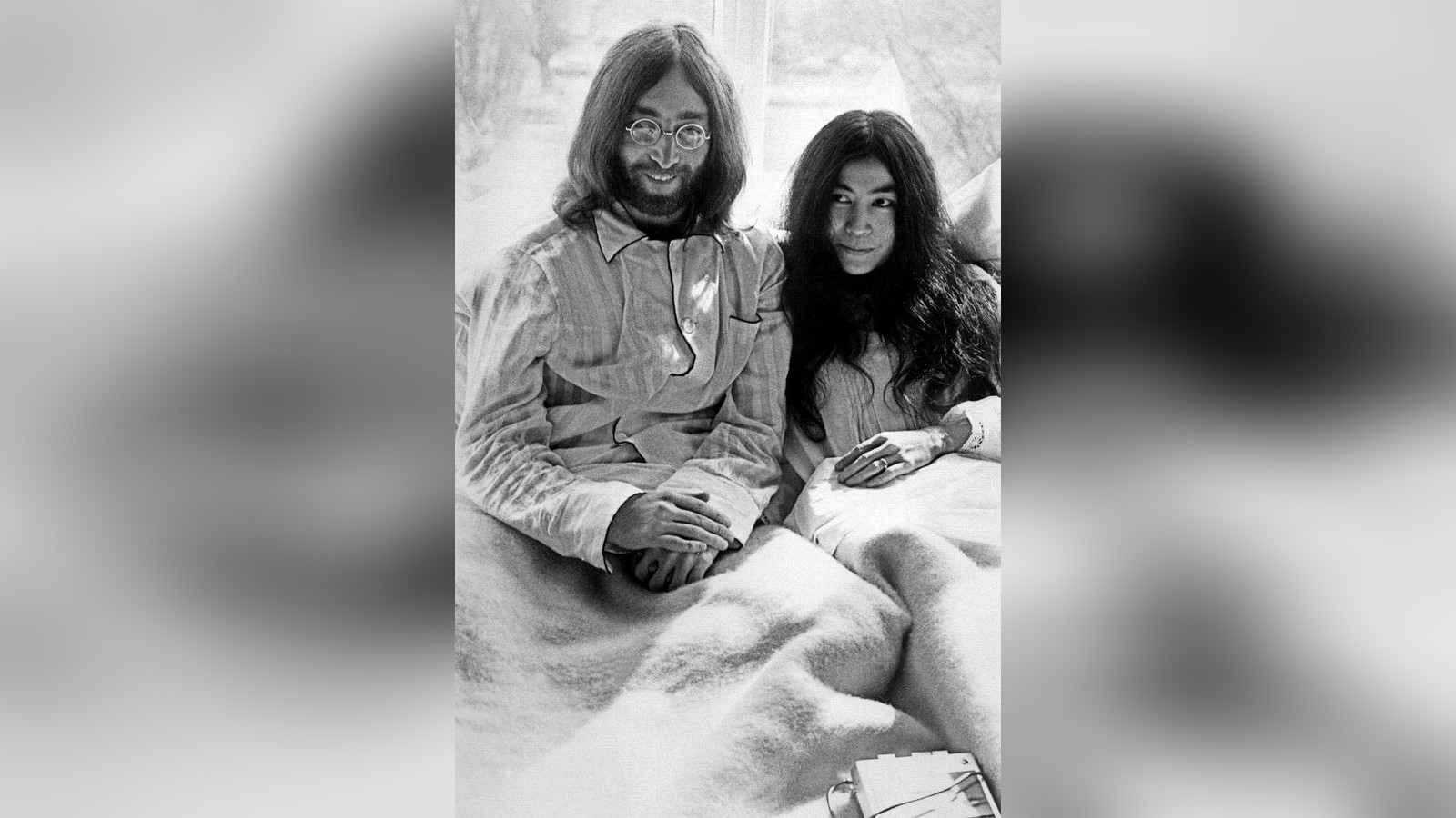 Kunstsammlung-NRW-in-D-sseldorf-zeigt-das-Werk-von-Yoko-Ono