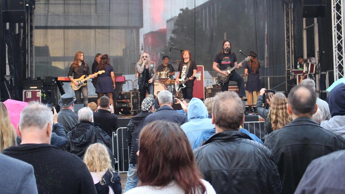 Binnenhafenfest Harburg 2025: Die Programm Highlights an allen 3 Tagen