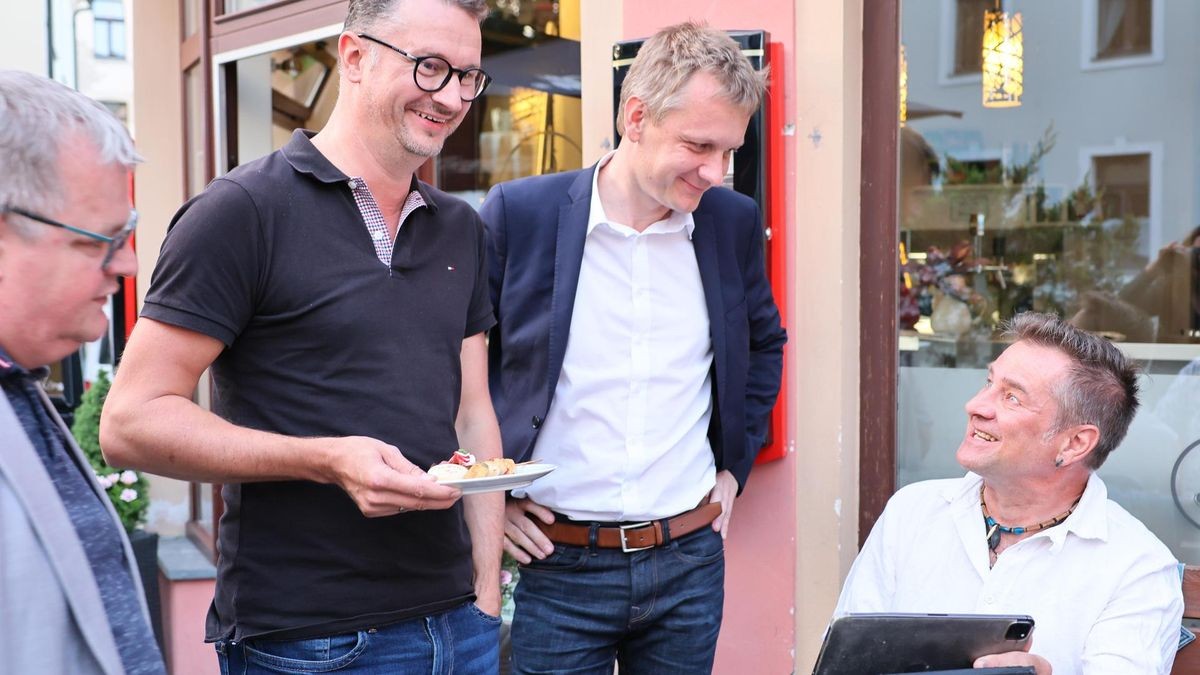 Wahl im Kreis Greiz Der neue Landrat heißt Ulli Schäfer. Das wünscht