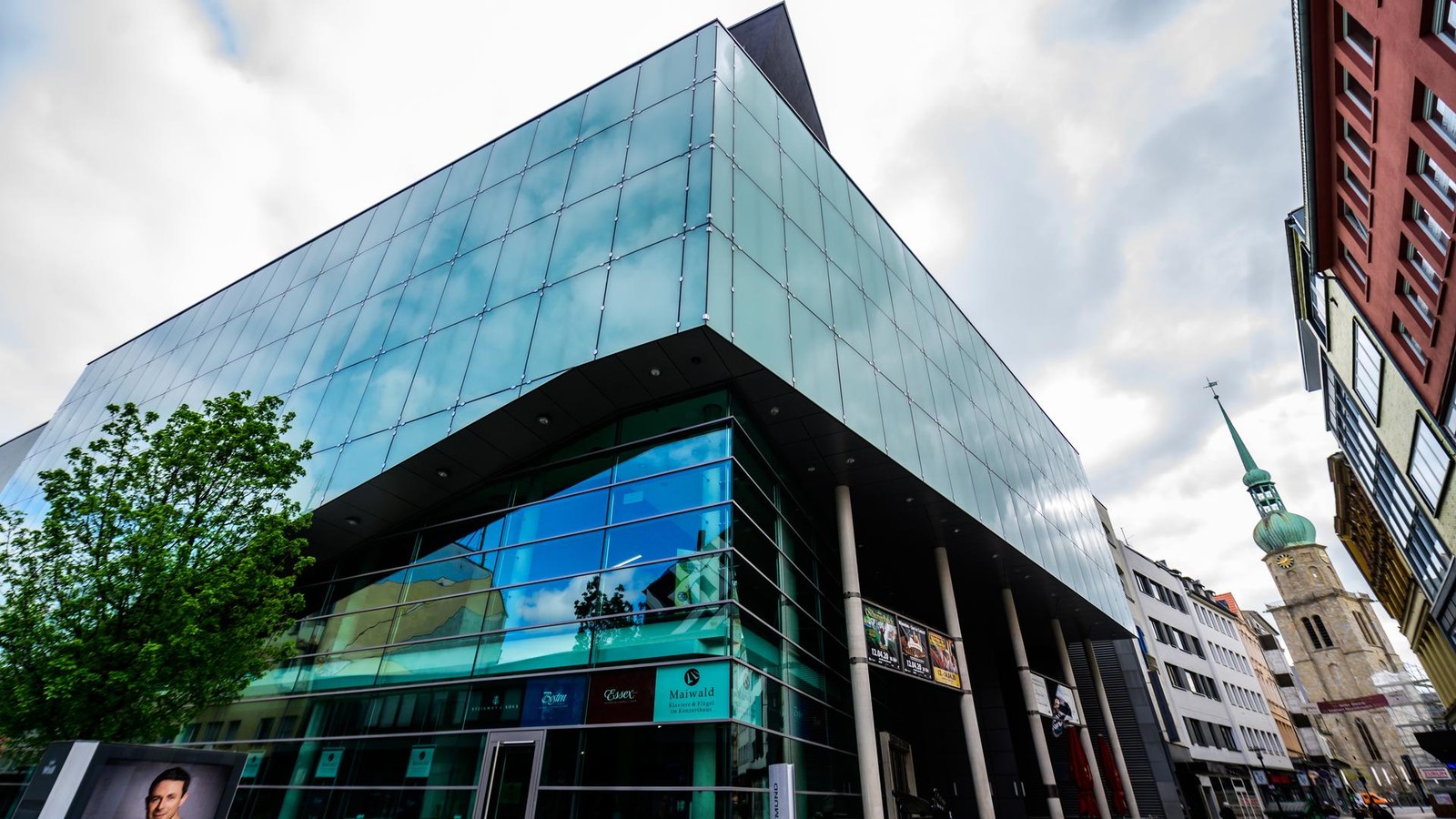 Dortmund-muss-Vorstellungen-und-Konzerte-am-Volkstrauertag-berraschend-absagen