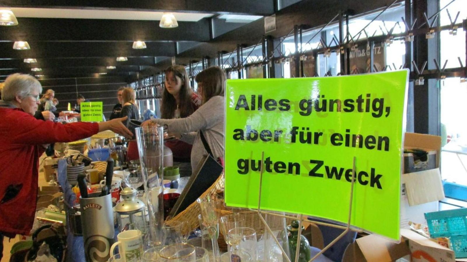 Flohmarkt-im-Harz-Dann-k-nnen-Fans-in-Osterode-wieder-auf-Schn-ppchenjagd-gehen
