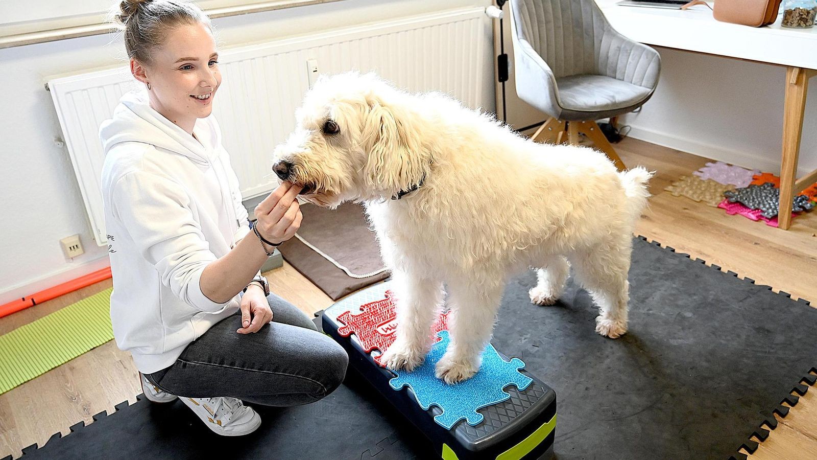 Anna Bubolz hat eine Praxis für Hunde in Hagen eröffnet