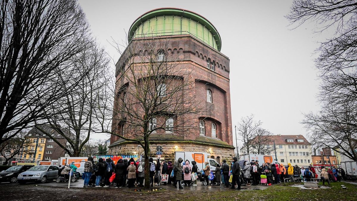 Die „Essener Tafel“ zieht um: Vom Steeler Wasserturm geht‘s Anfang 2026 zur Frohnhauser Straße.