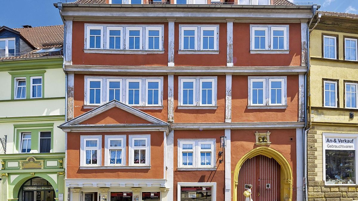 Gothaer „Haus mit den zwei Helmen“ wird versteigert
