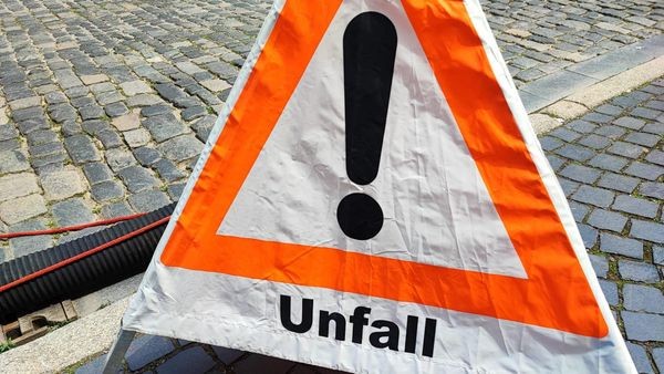 Kreis Nordhausen: Mopedfahrerin verletzt sich bei Verkehrsunfall