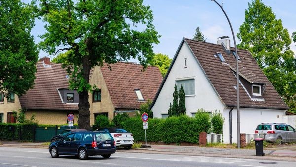 Einfamilienhäuser in Hamburg und Umland mit großen Wertverlusten