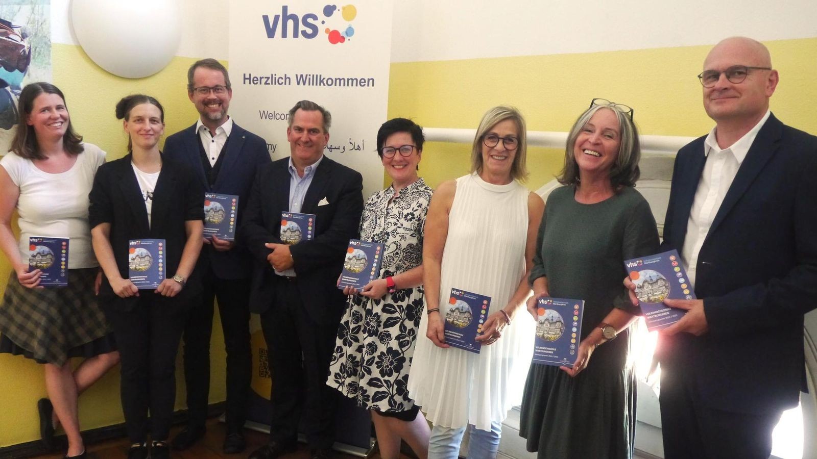 Wartburgkreis-Volkshochschule-Vom-Stuhlyoga-bis-zur-3D-Fotografie