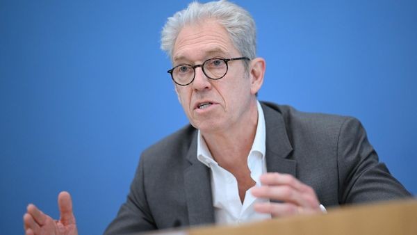 Kommt die Praxisgebühr zurück? Kassenärzte-Chef: „Zehn Euro sind zumutbar“