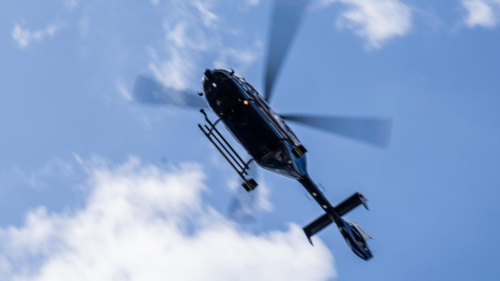 Achtung-Hubschrauber-Der-Grund-f-r-aktuelle-Fl-ge-in-Hattingen-Sprockh-vel