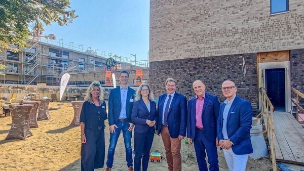 Kita und Seniorenheim in Hafencity: Die Warteliste wird länger