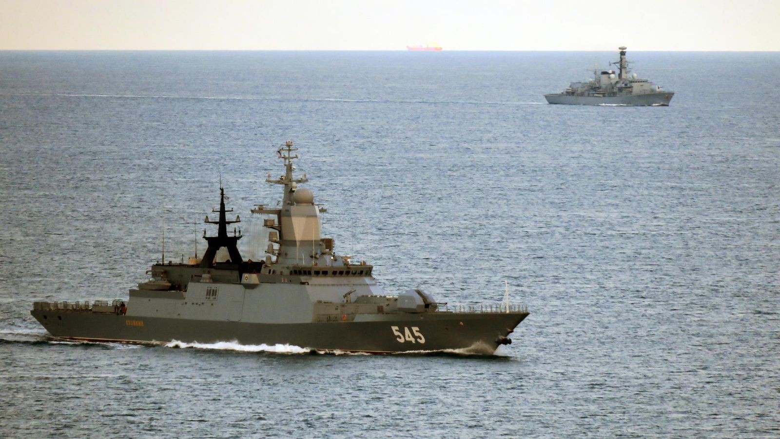 Russisches-Milit-rschiff-dringt-in-britische-Gew-sser-ein-London-reagiert