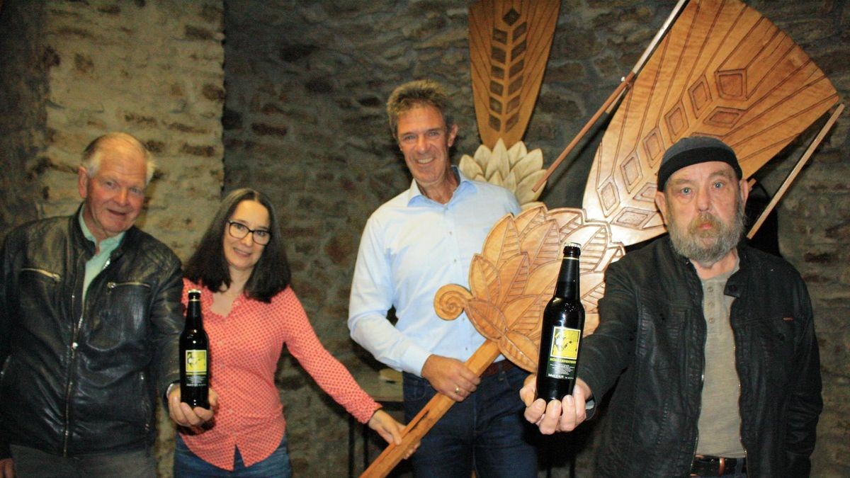 Durstiger Löwe ziert Geras Höhlerfestbier