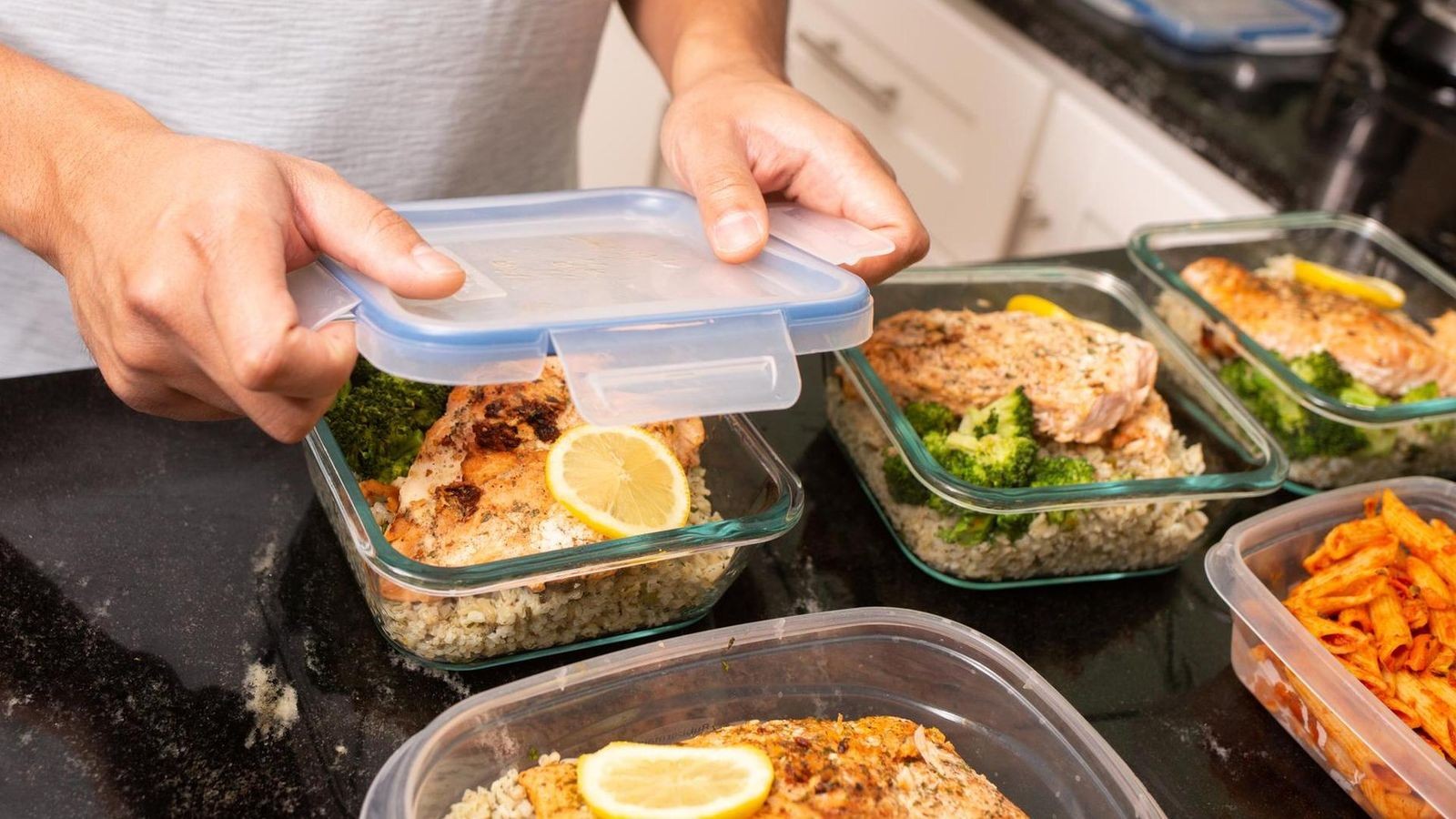 Meal-Prep-Experten-warnen-vor-Bakterien-und-Infektionen