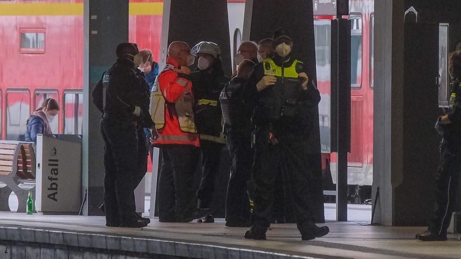 Marburg virus in Hamburg? Couple taken to special clinic