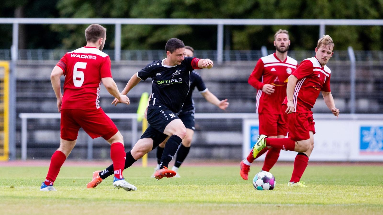 Landesklasse-Derby-in-Ohrdruf-rgert-ein-Neuzugang-die-Gothaer-