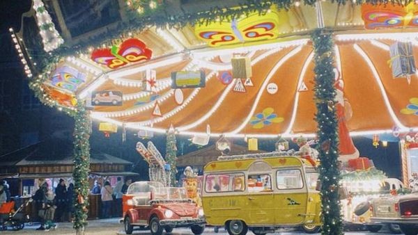 Karussell kaputt: Weihnachtsmarkt reagiert mit Gratis-Angebot