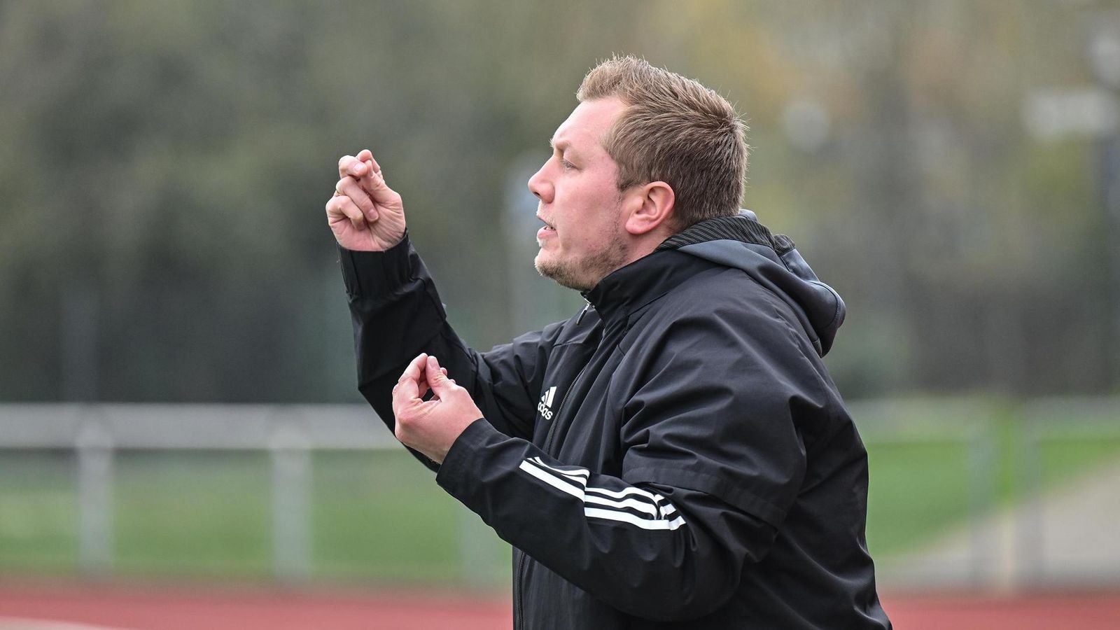 -berraschung-an-weihnachten-sus-21-pr-sentiert-neuen-trainer