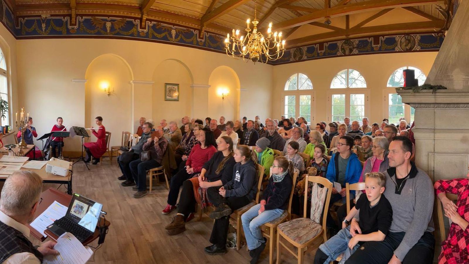 Die-Nachrichten-Neues-aus-dem-Saale-Holzland-zusammengefasst