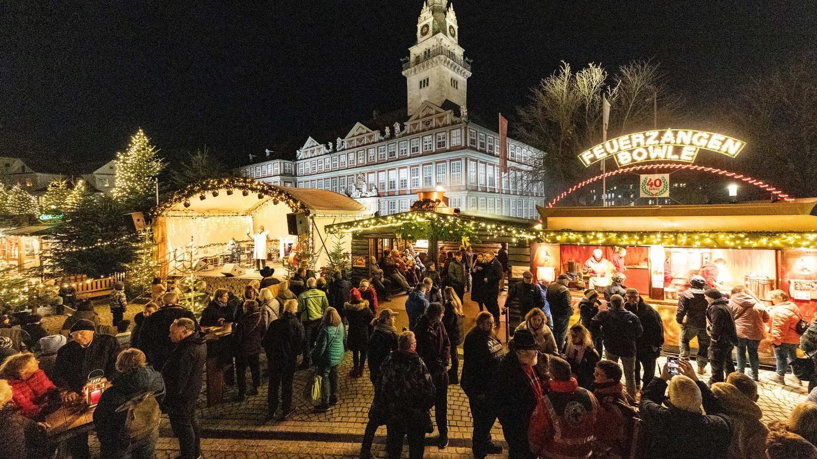 Weihnachtsmarkt-Wolfenb-ttel-2025-Das-Programm-im-Detail
