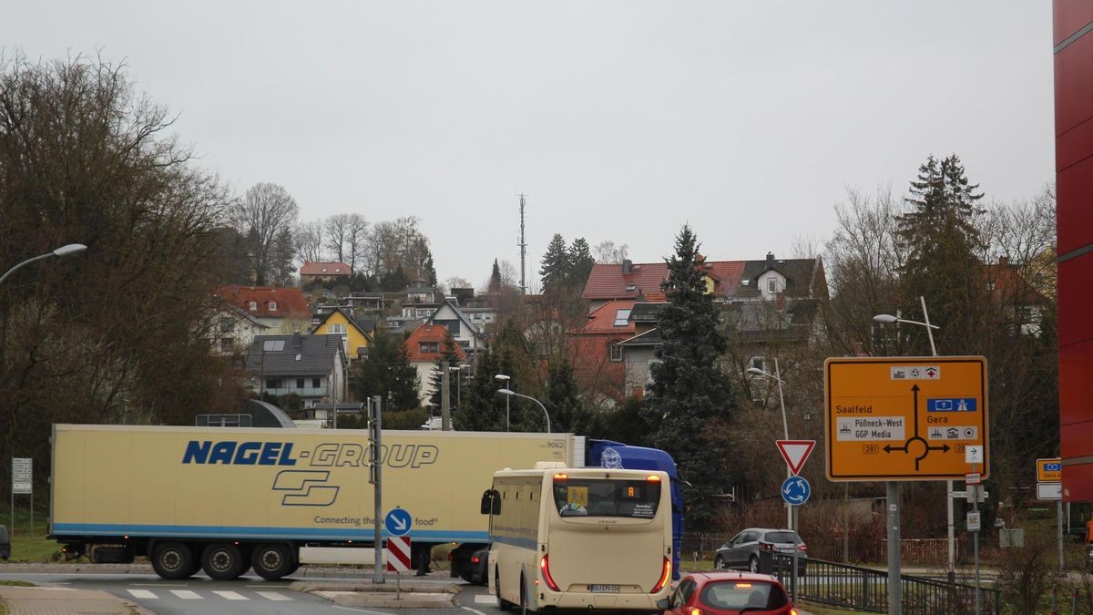 Wie es mit dem abgebrannten Funkmast in Pößneck weitergeht