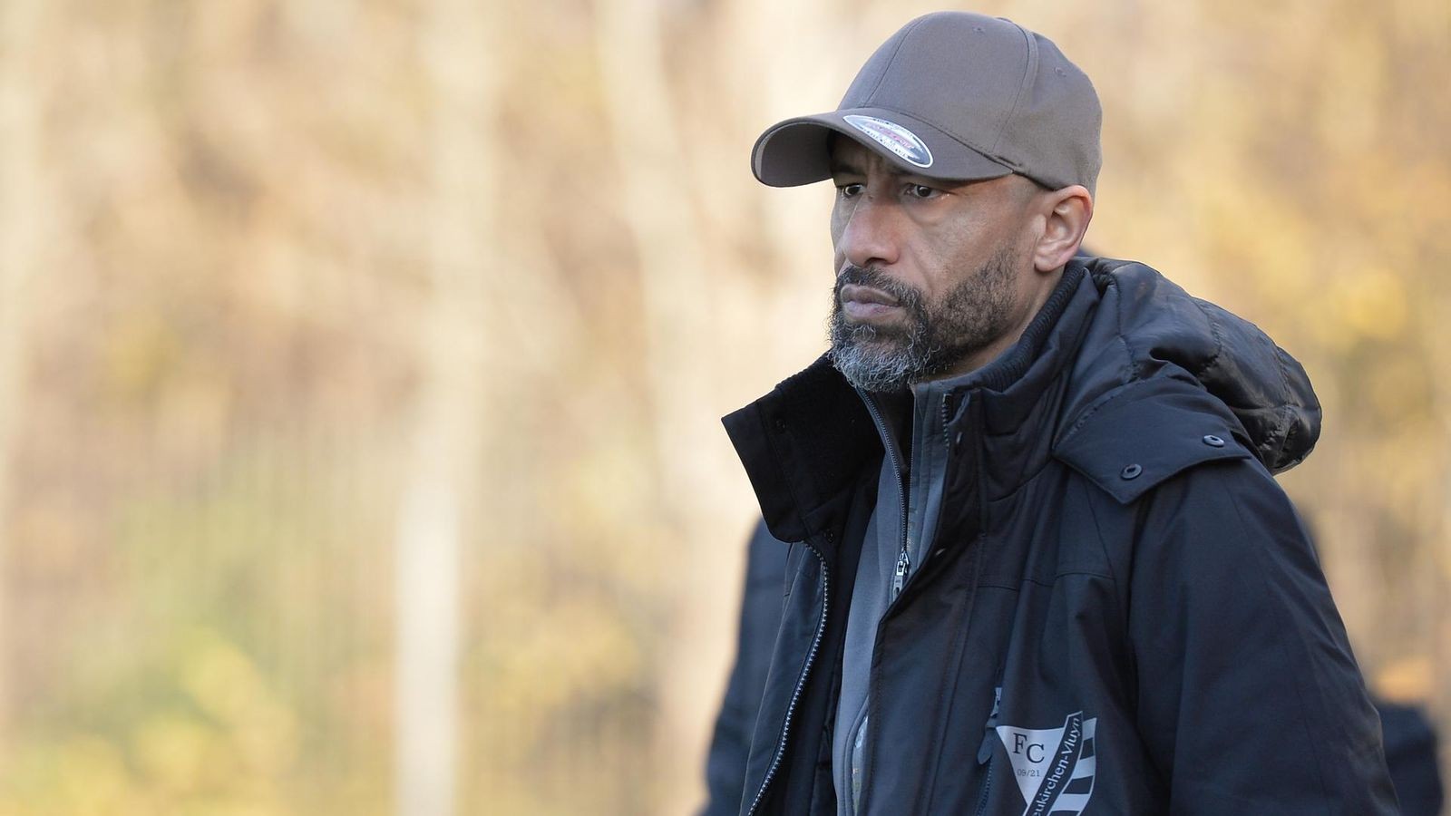 Sieben-Gegentore-FC-Neukirchen-Vluyn-im-Test-vorgef-hrt