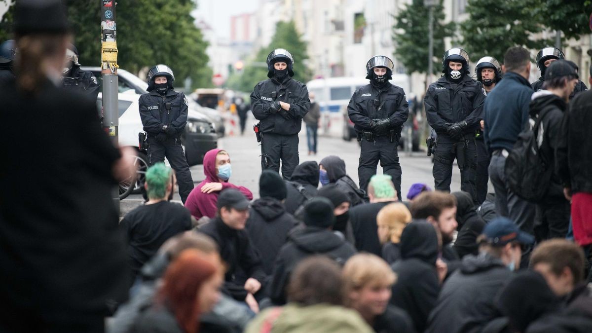 Rechte Demo heute in Berlin Route erneut geändert